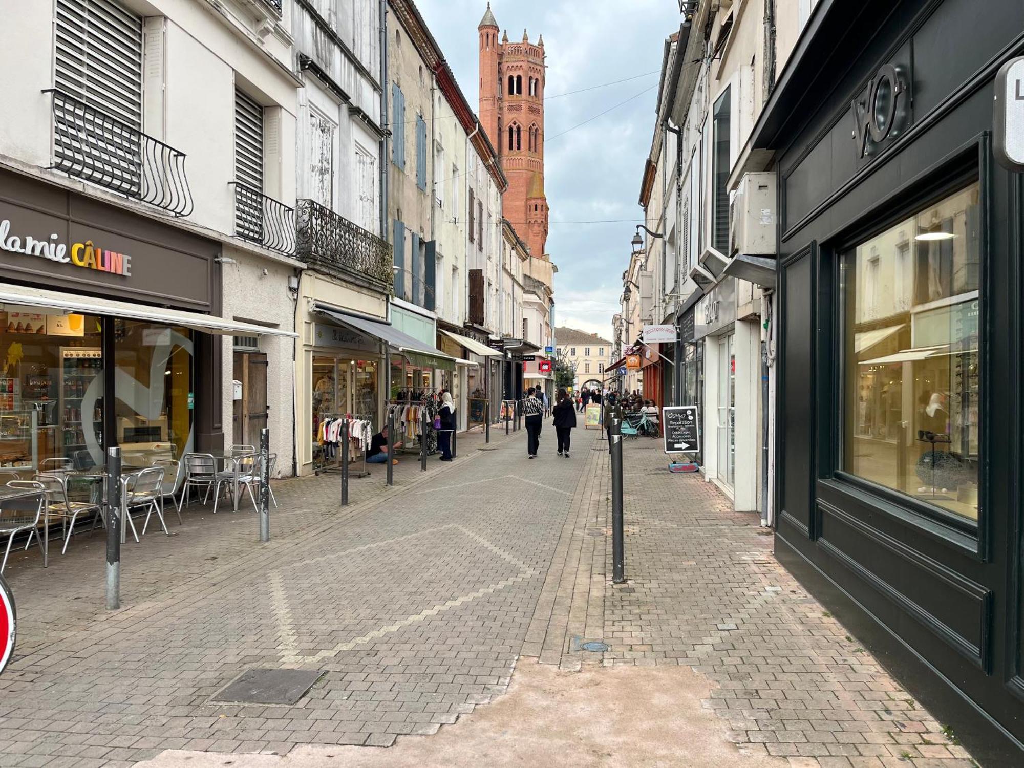 Studio Confortable Avec Balcon Villeneuve-sur-Lot Exterior foto